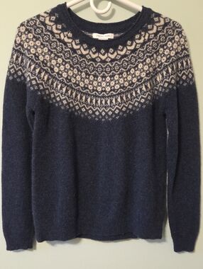 Tabitha Webb Lambswool Blend Navy and Cream Fair Isle Crewneck Sweater